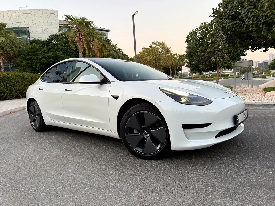 Tesla Model 3 Standard