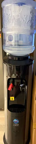 Water dispenser with hot and cold function
