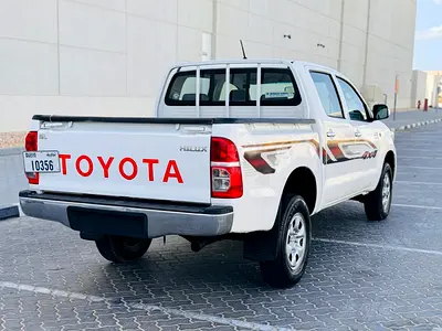 2013 Toyota HILUX photo 6