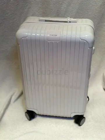 Essential L.Suitcase