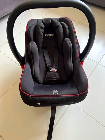Top condition Infant Car Seat For Sale
