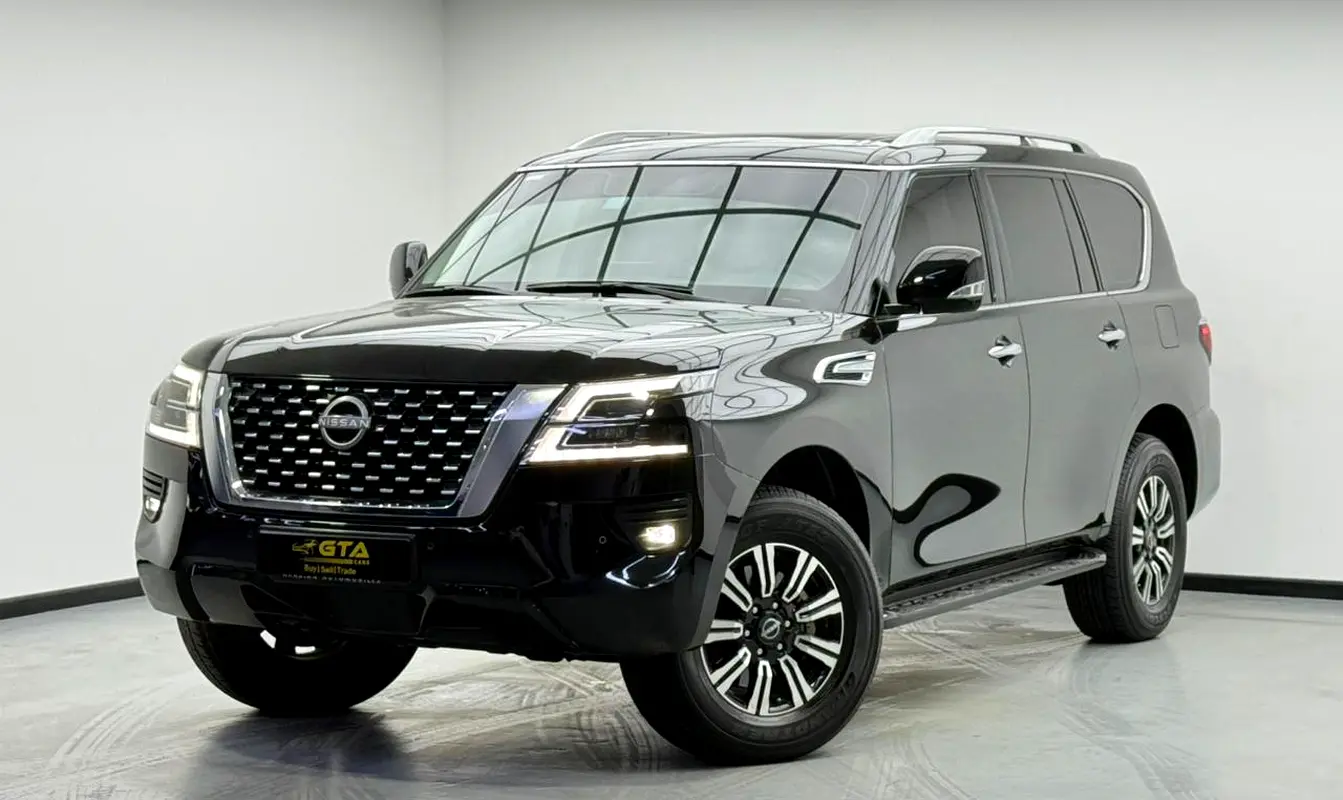 Nissan Patrol 2023 — photo 1 of 18