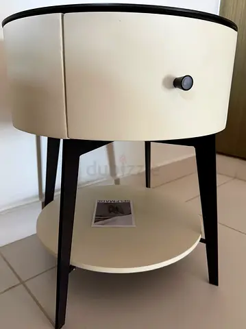 Bloomr Elegant Round Side Table with Storage