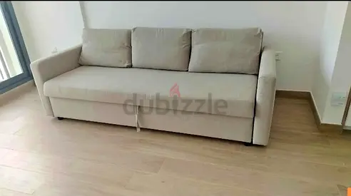 Modern and Comfortable Sofa for Sale