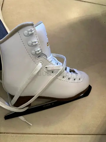 Jackson Ice Skates - Perfect for Your skating