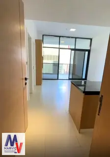 Investor's Deal/Prime Location/Tenanted