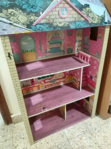 Doll house
