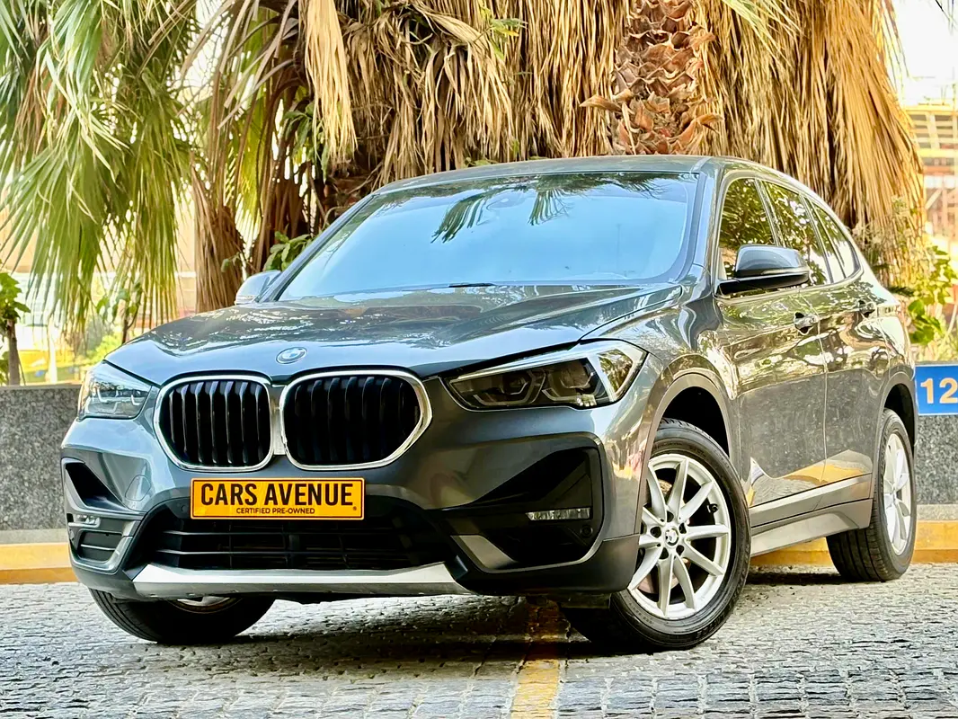 sDrive20i Sport-Line