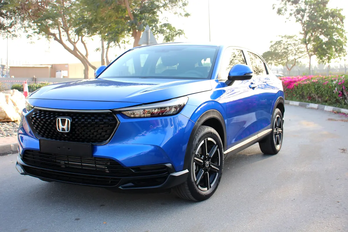 Honda HR-V 2022 — photo 1 of 16