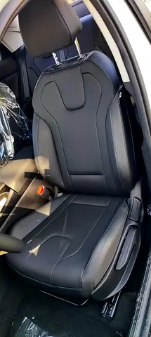 2025 Hyundai ELANTRA 照片 14