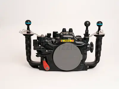 Ultimate Nauticam  Sony a7R III System - Wide  Macro (G-Master  Glass Dome)