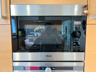 Miele built in microwave for urgent sale
