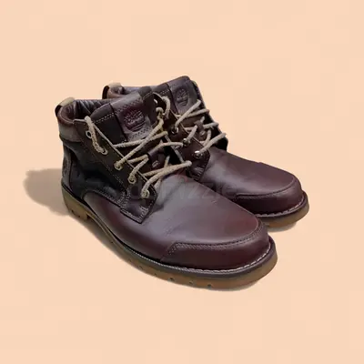 Original timberland boots in good condition for urgent sale