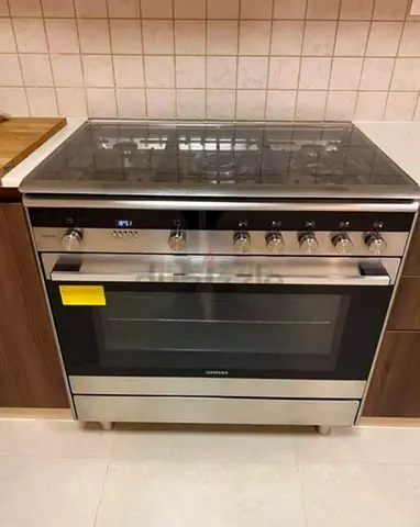 Brand Siemens iQ700 Top 5 Burner Gas Down Oven Electric Cooker Range Size 90 cm