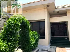 well maintained villa in sharjah al shahba next to university