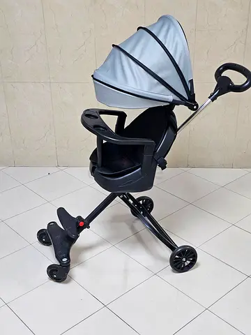 One handle lightweight Stroller