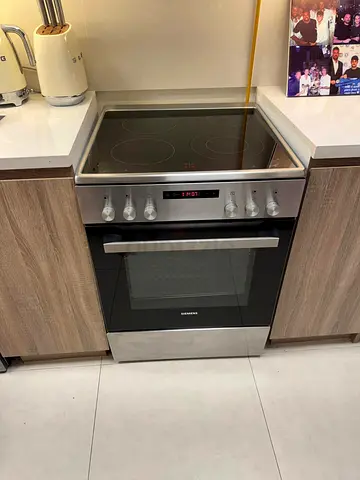 Siemens electric ceramic cooking range 60 60cm