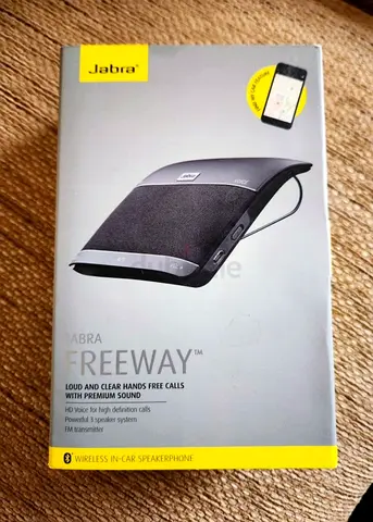 Jabra Freeway Wireless In-Car Speakerphone with Premium Sound