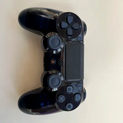 500million ed PS4 controller