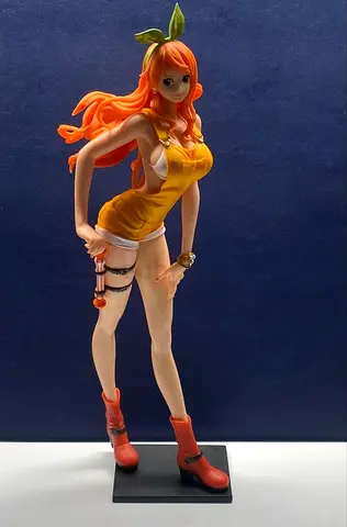 One Piece Stampede Banpresto Glitter and Glamour Nami Figure