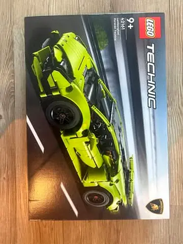 FLASH SALE BRAND NEW LEGO 42161 TECHNIC LAMBO HURACAN