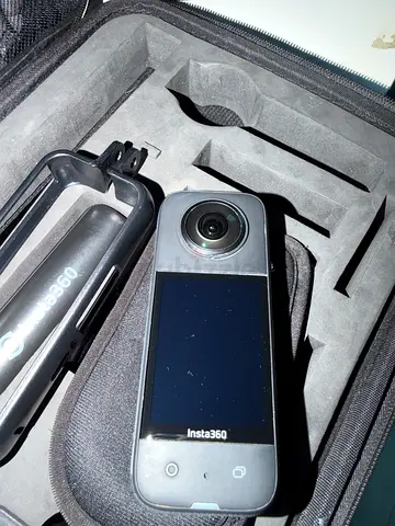 Insta360 x3, Camera, Case for Secure Storage and accessories with spare battery