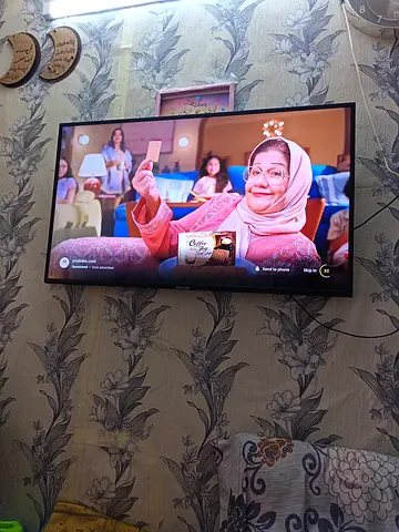 Stylish LED TV  brand TLC for Sale