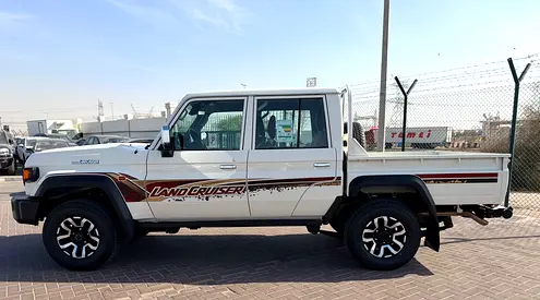 2026 Toyota LAND CRUISER 70 SERIES 照片 16