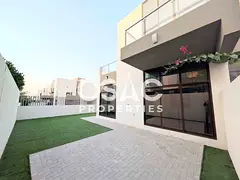 CORNER UNIT | SPACIOUS | VACANT