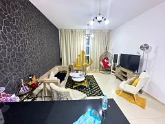 One bedroom and living room apartment in City Towers with parking, with a return on investment and a
