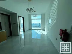 Modern 1 BR Apartment in Skyz by Danube, Arjan