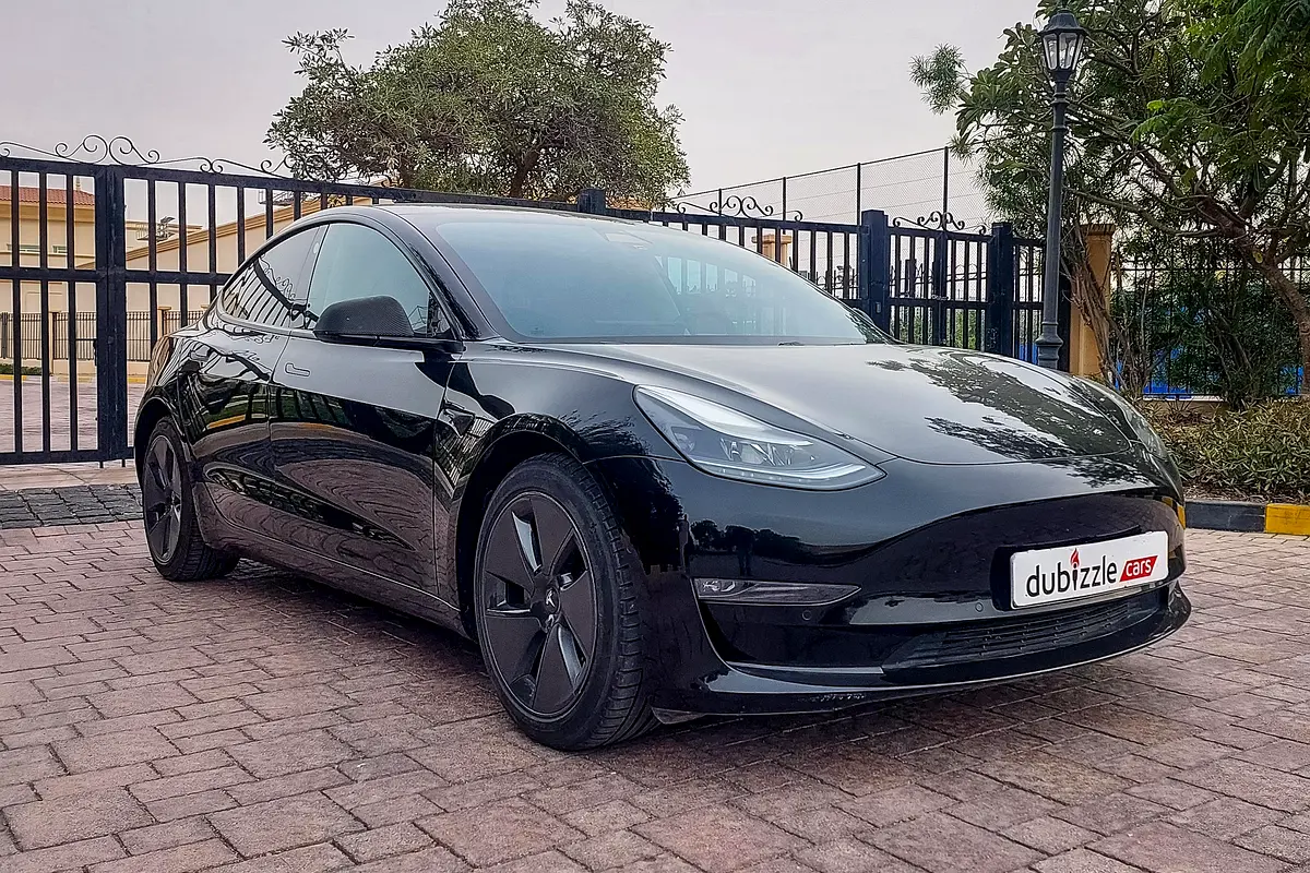 Tesla Model 3 2021 — photo 1 of 17