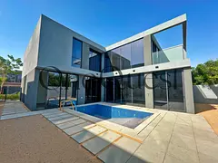 4 BR CORNER VILLA WITH BIG PLOT FIRST TENANT