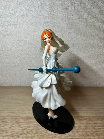 One Piece Banpresto Scultures Nami Wedding Dress Version Figure