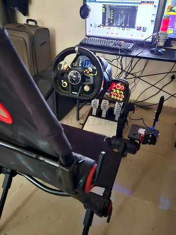 Turtle Beach VelocityOne racing with seat and handbreak