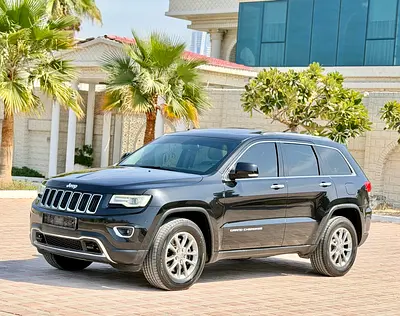 2015 JEEP GRAND CHEROKEE LIMITED 3.5L V6 GCC SPECIFICATION IN VERY EXCELLENT CONDITION