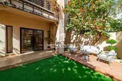 Private Garden Corner | Fully Upgraded | Vacant