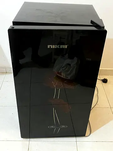 Compact NIKAI Refrigerator 140L