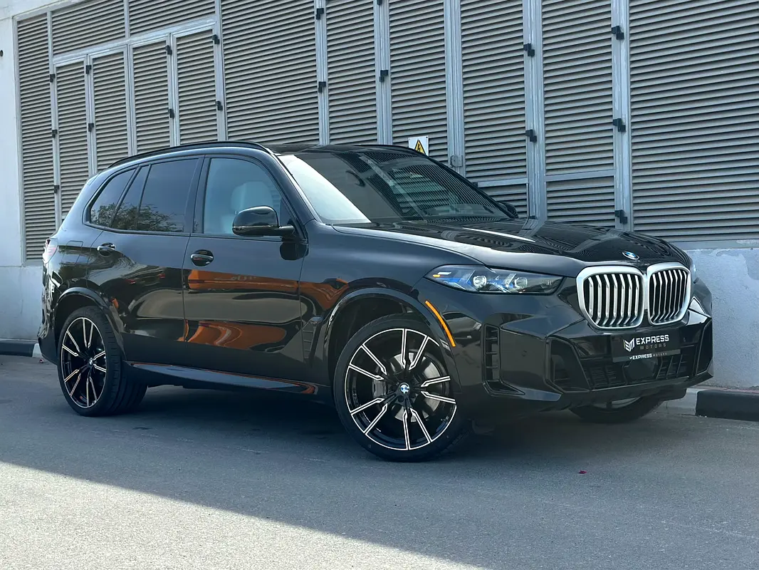 BMW X5 2026 — photo 1 of 14