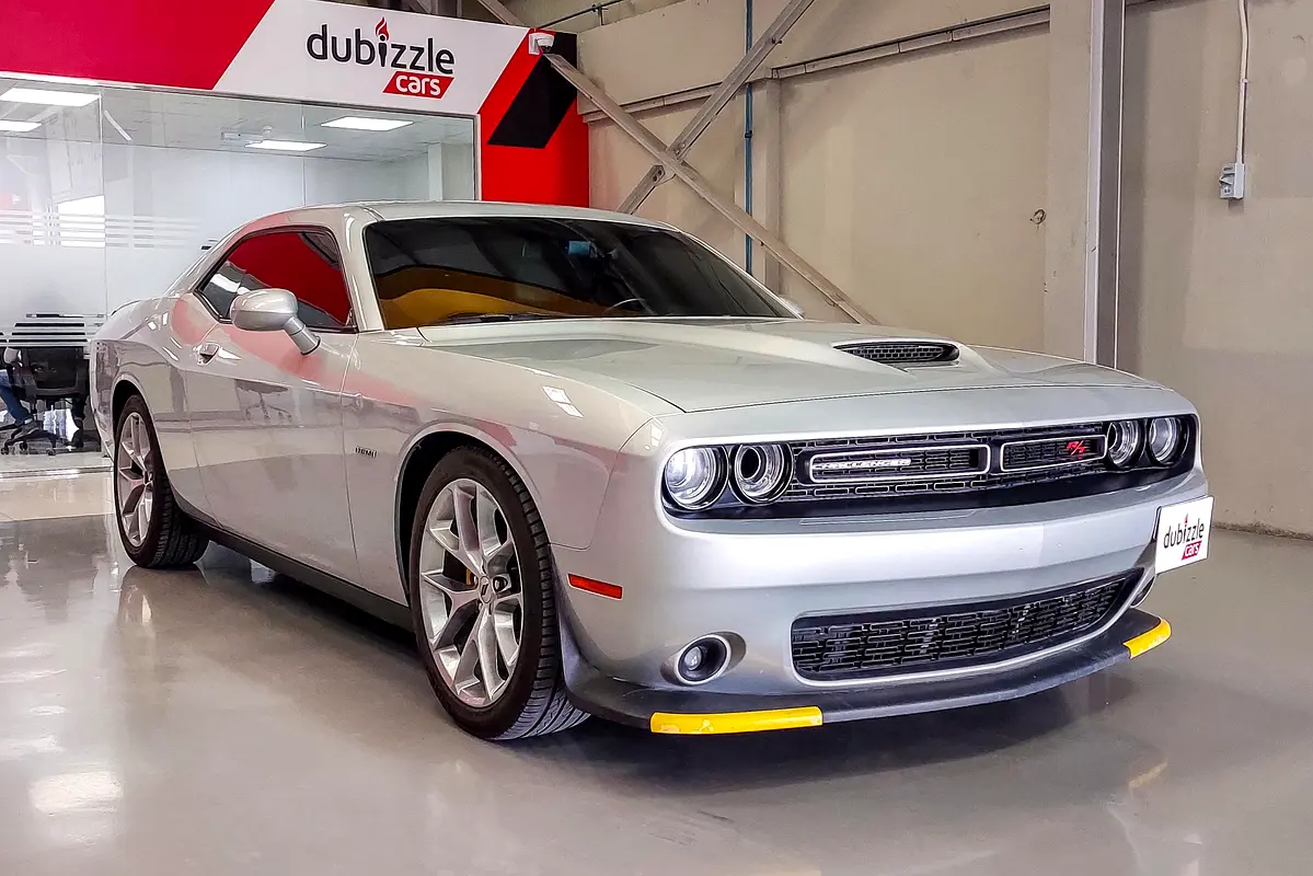 Dodge Challenger 2019 — photo 1 of 14