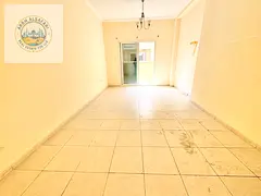 Huge 1 bhk with balcony reason able price ready to move for family