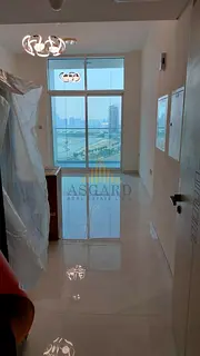 Spacious 1BHK | High Floor | Unfurnished