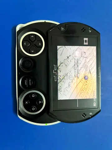 Sony PSP Go Handheld Gaming Console - Great Condition