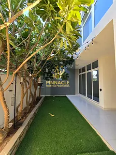 Vacant | Prime Location | Ready to Move-In