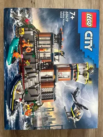 FLASH SALE BRAND NEW LEGO 60419 CITY POLICE PRISON