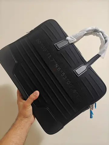 Laptop bag