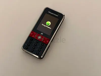 Sony Ericsson K660i