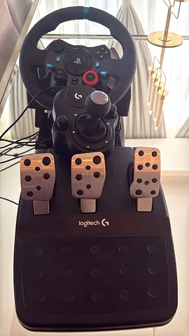 Logitech Racing Wheel with Pedals