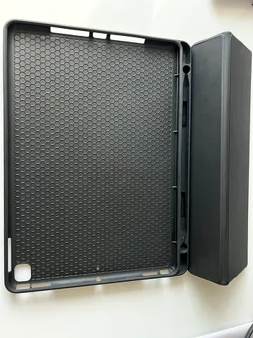 iPad case 10th generation 10.9 inches with pencil holder