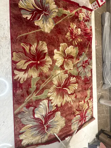 Vibrant Floral Area Rug 154x240cm not used made in Belgium high quality carpet